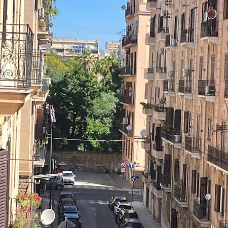 Matteo's House Апартаменты *